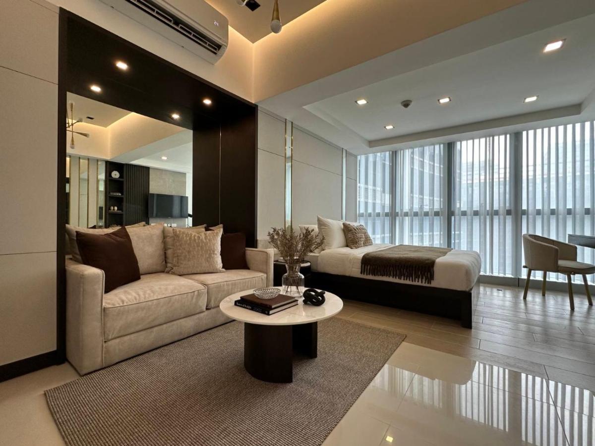Uptown Parksuites Bgc タギッグ エクステリア 写真